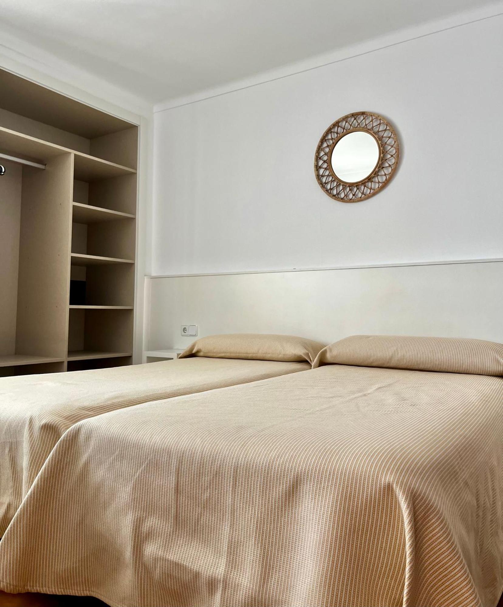Apartamentos Cristina Cala Millor  Zewnętrze zdjęcie